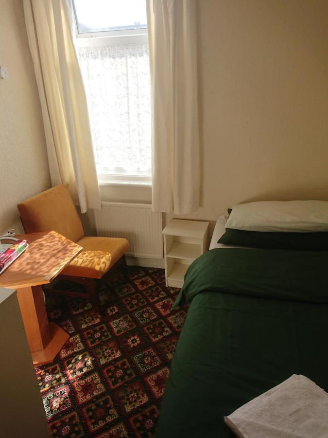 Fernlea Hotel Блекпул Екстериор снимка