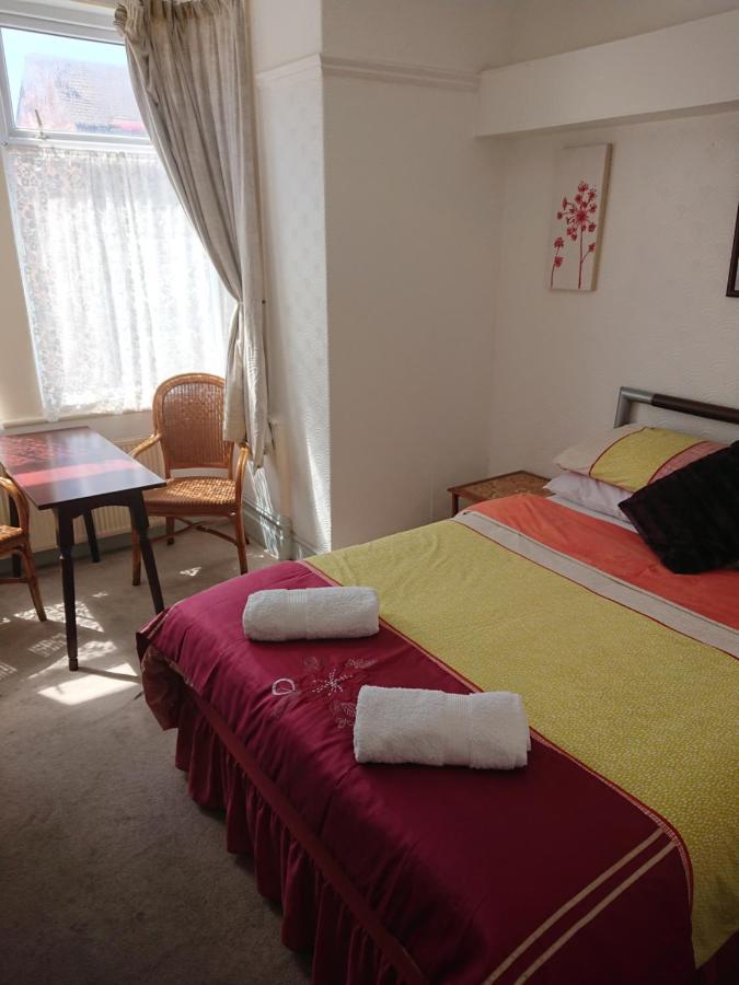 Fernlea Hotel Блекпул Екстериор снимка